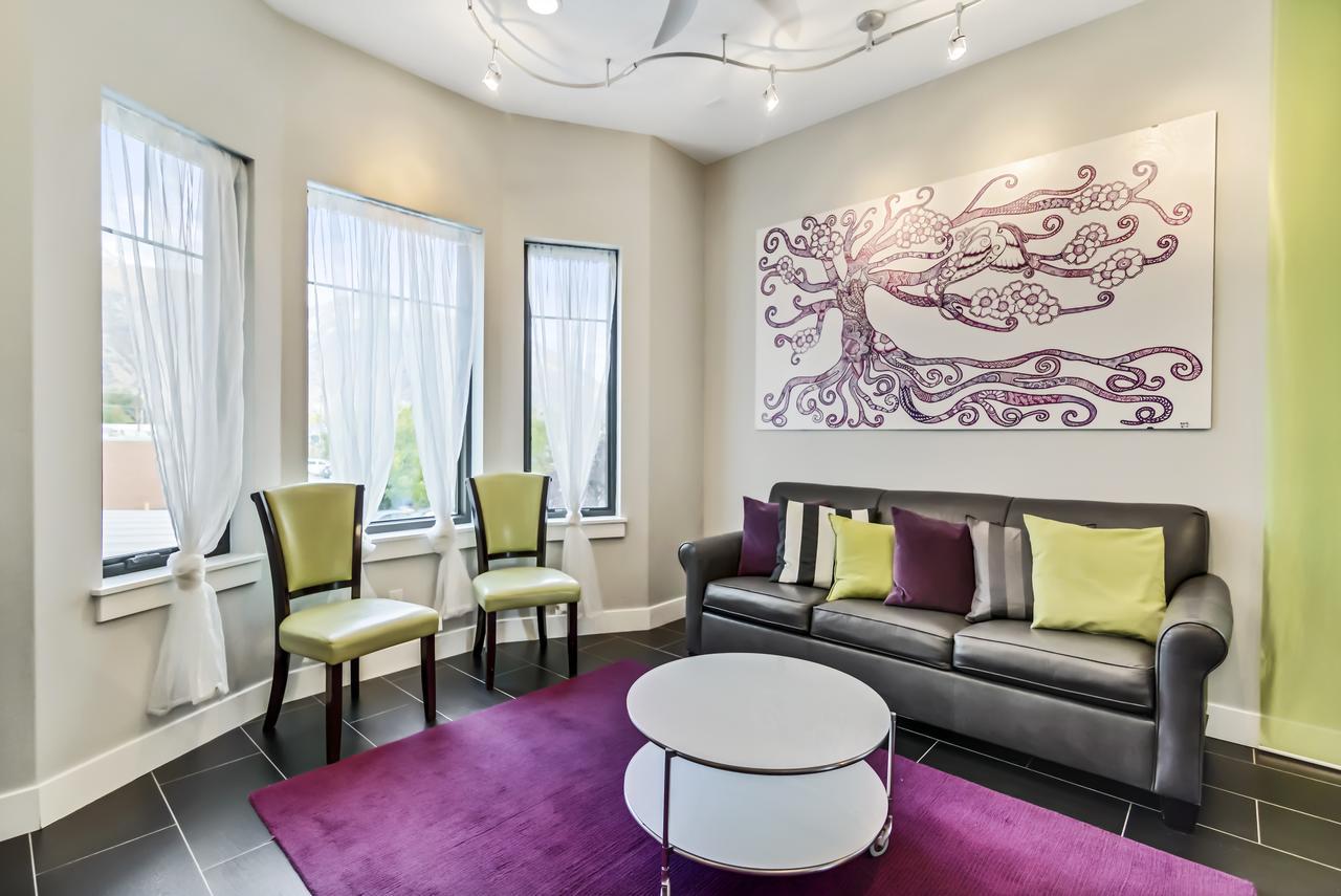 Апарт отель Aspenwood Manor Прово Экстерьер фото