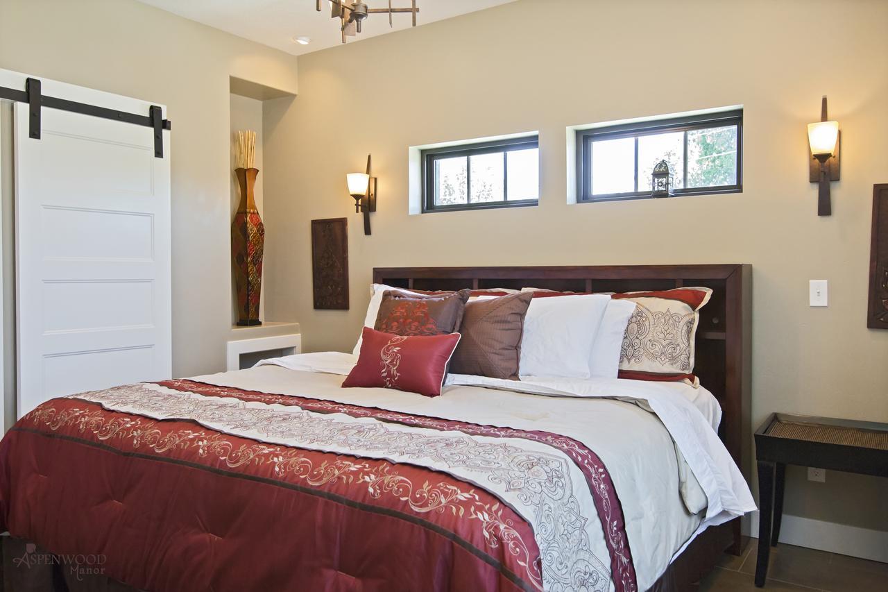 Апарт отель Aspenwood Manor Прово Экстерьер фото